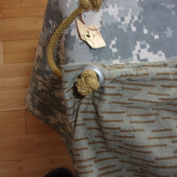 LARGE FOREIGN DUFFLE BAG SI37 - Picture 3 of 12